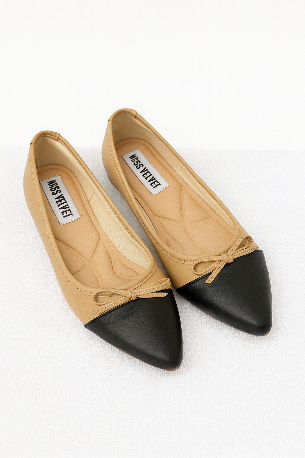 CHARLOTTE FLATS CAMEL